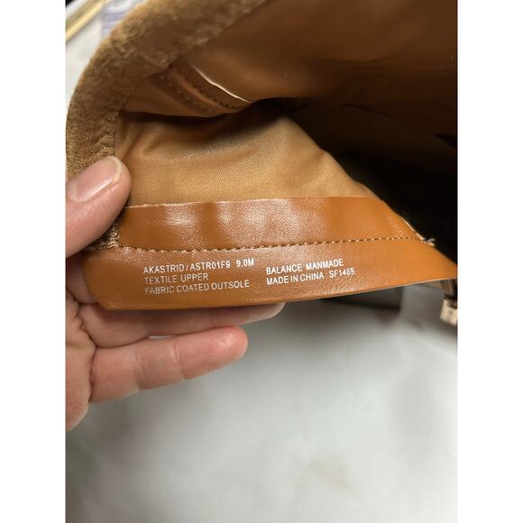 Anne Klein suede square heel women’s booties zipper tan size 9 - Picture 6 of 9